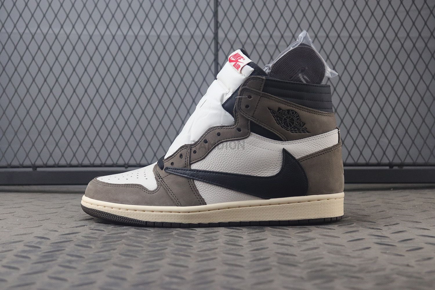 [OG공장]조던 1 x 트래비스 스캇 레트로 하이 OG SP 모카