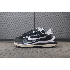 [NEWTOP공장]나이키 x 사카이 베이퍼와플 블랙 화이트