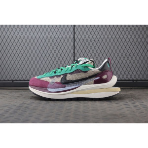 [NEWTOP공장]나이키 x 사카이 베이퍼와플 투어 옐로우 & 골지 그린 세일