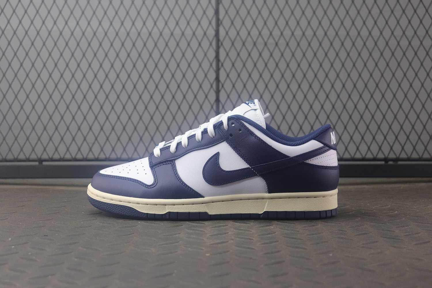 [M공장]나이키 덩크 로우 빈티지 미드나잇 네이비