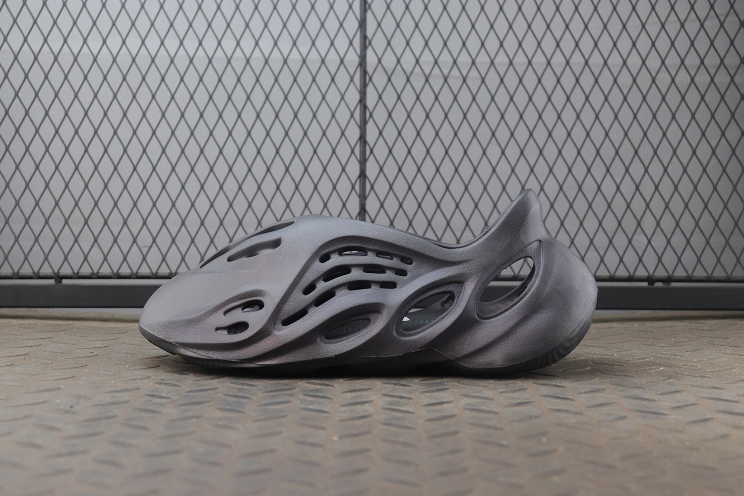 [PK공장]아디다스 이지폼러너 오닉스