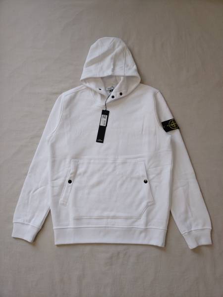 스톤아일랜드 23FW 61720 후드 스웨터